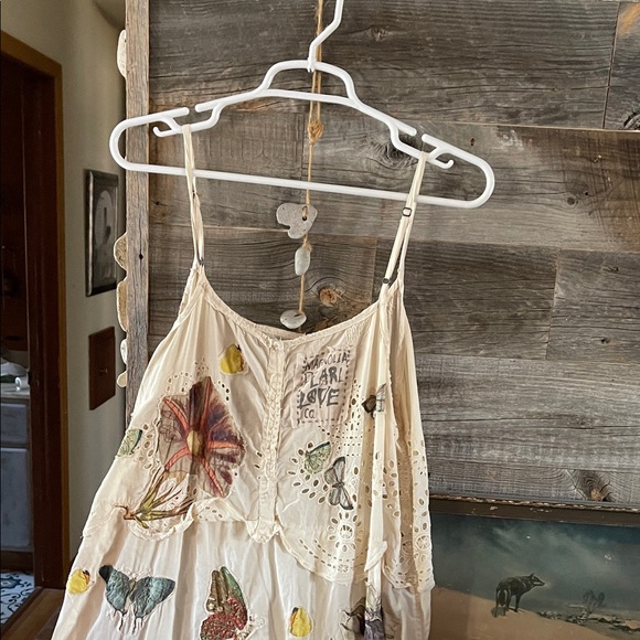 Magnolia Pearl Floral Cream Dress - Picture 5 of 5